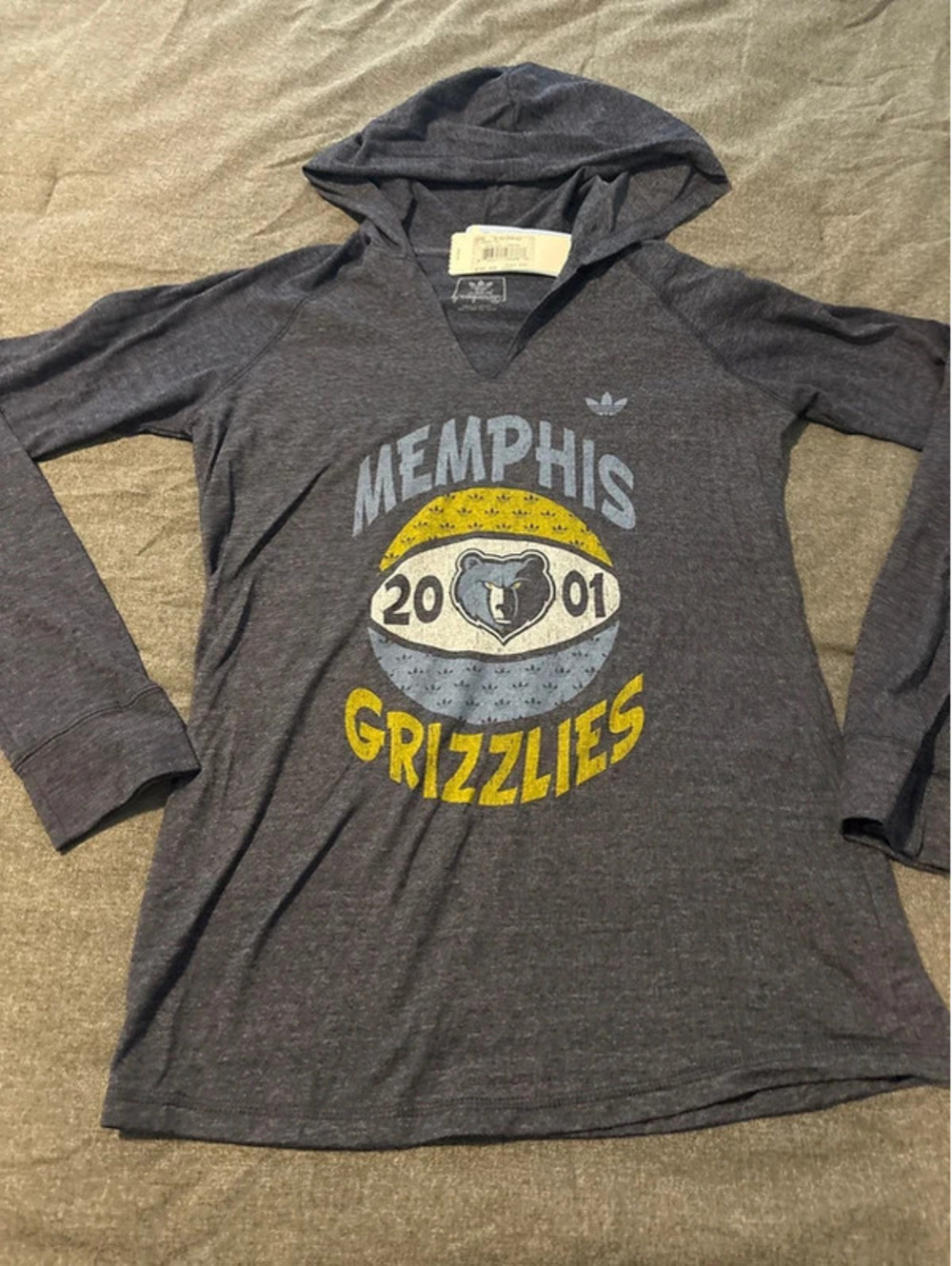 Memphis grizzlies women’s small long sleeve with hood
